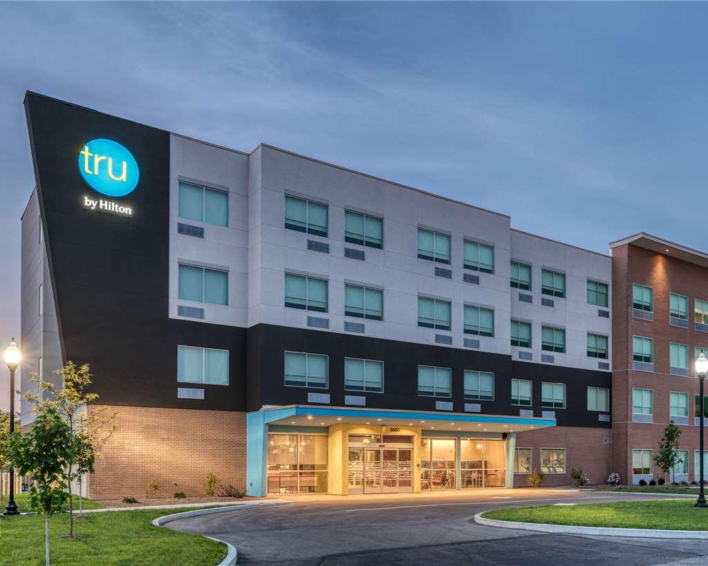 Tru By Hilton Indianapolis Lawrence, In Hotel Exterior foto