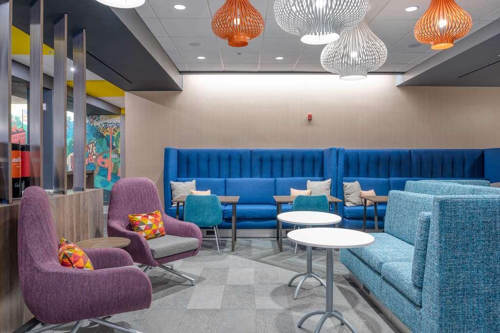 Tru By Hilton Indianapolis Lawrence, In Hotel Interior foto